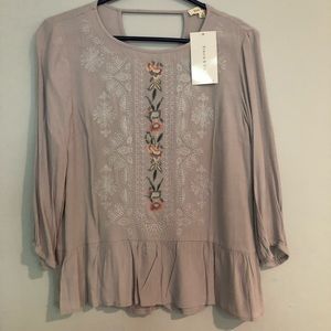 NWT shop Stevie blouse